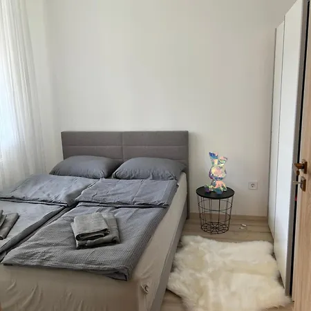 Lux-city Apartment